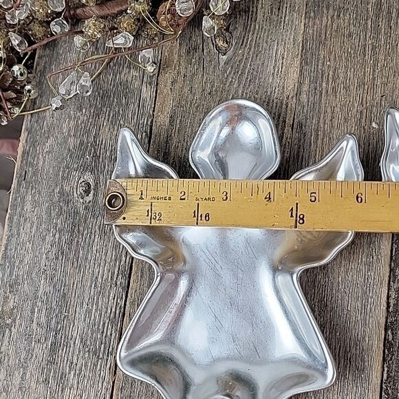 Studio Nova angel candy dish Set of 2 - Picture 5 of 6